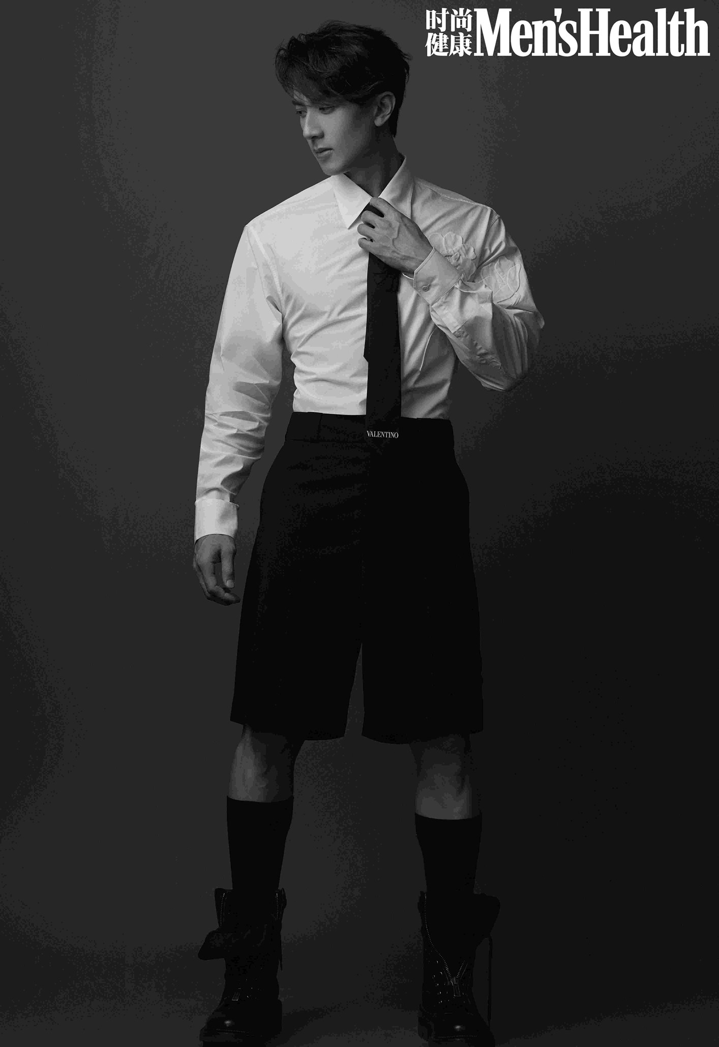 吴尊《男士健康》8月杂志新封面时尚大片晒身材