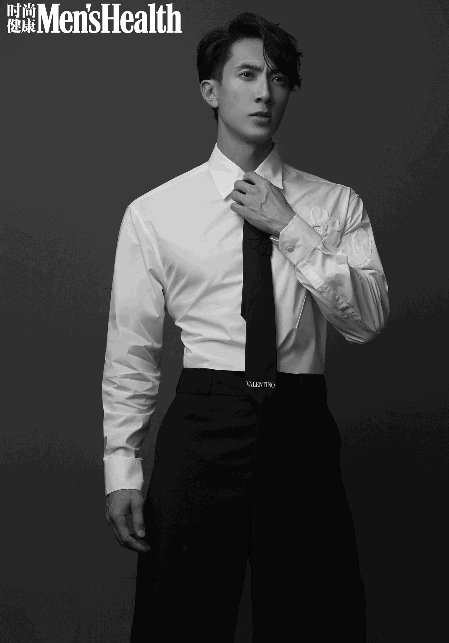 吴尊《男士健康》8月杂志新封面时尚大片晒身材