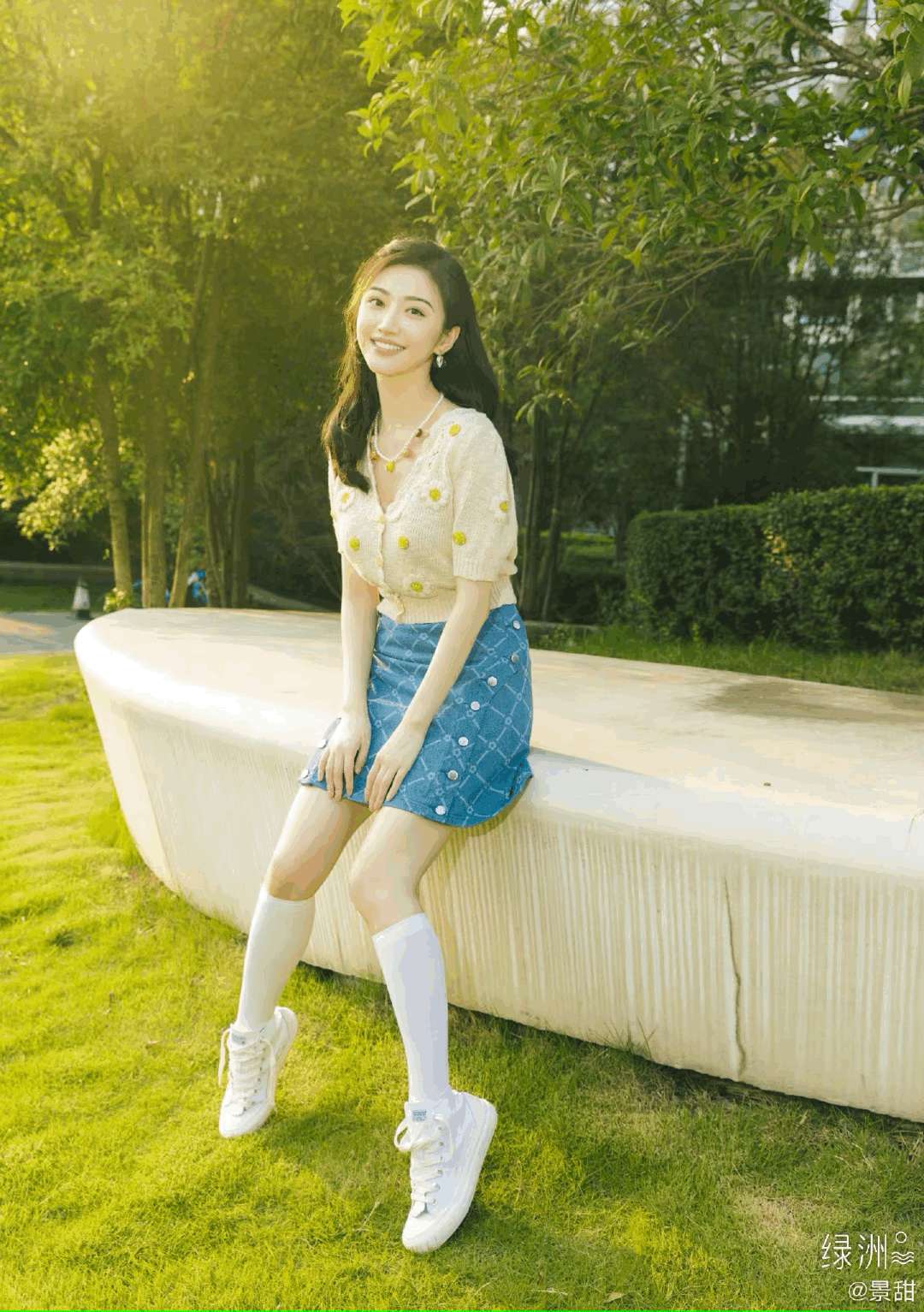 景甜夏日郊游清新甜美写真美照