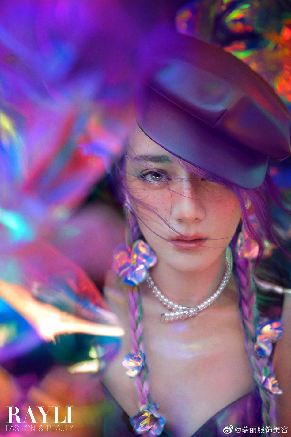 迪丽热巴置身奇幻之境唯美梦幻