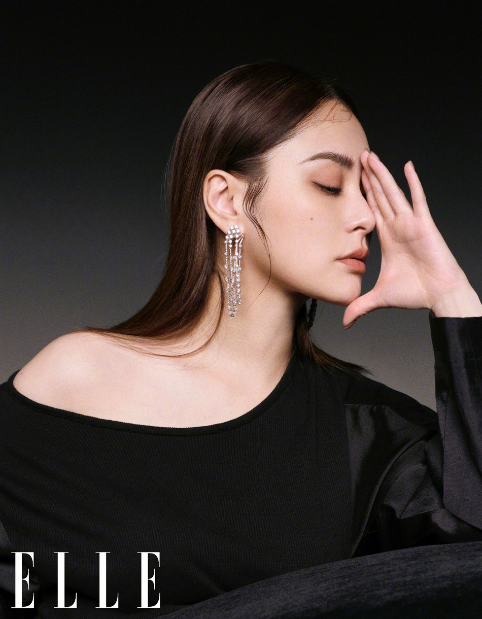 容祖儿Twins霍汶希姐妹情深时尚写真