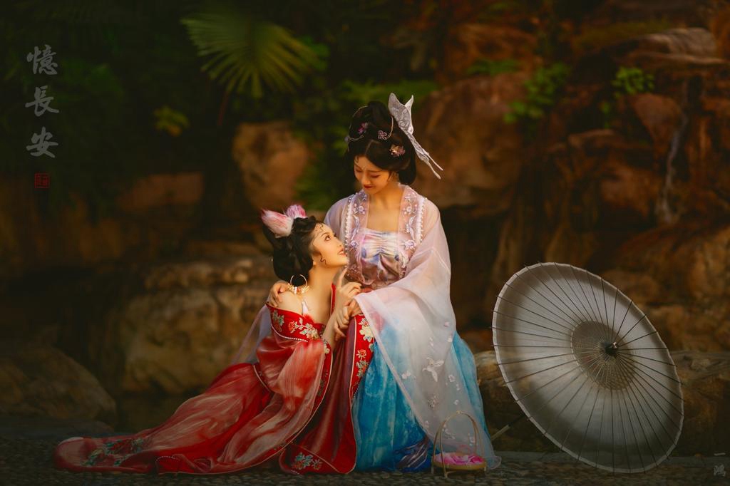 古装美女姐妹花个人写真艺术照
