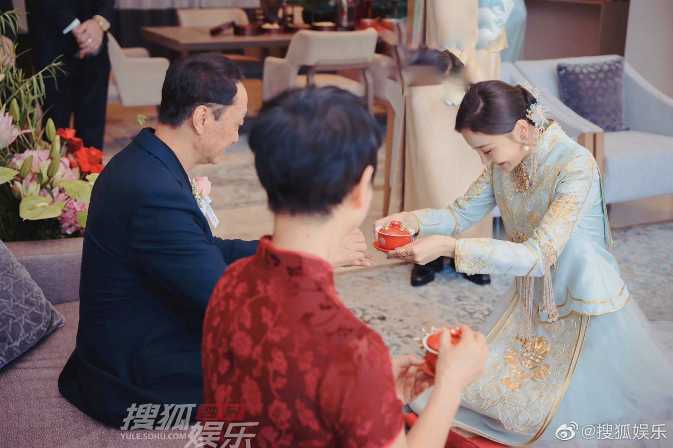 魏晨于玮婚礼接亲现场甜蜜恩爱图