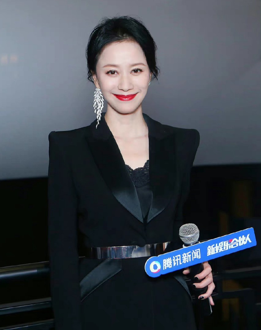 倪虹洁爱情神话路演生图由内到外自信迷人
