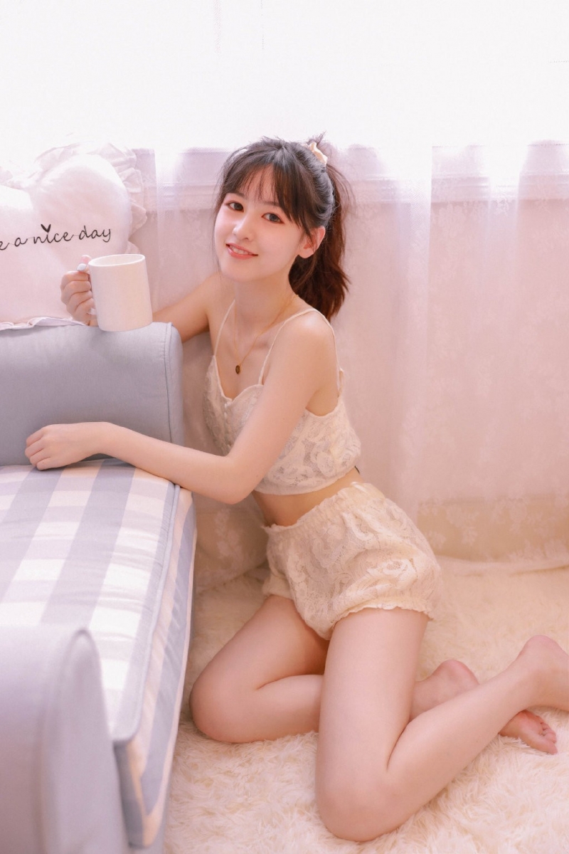 性感美少女苗条好身材私人拍摄