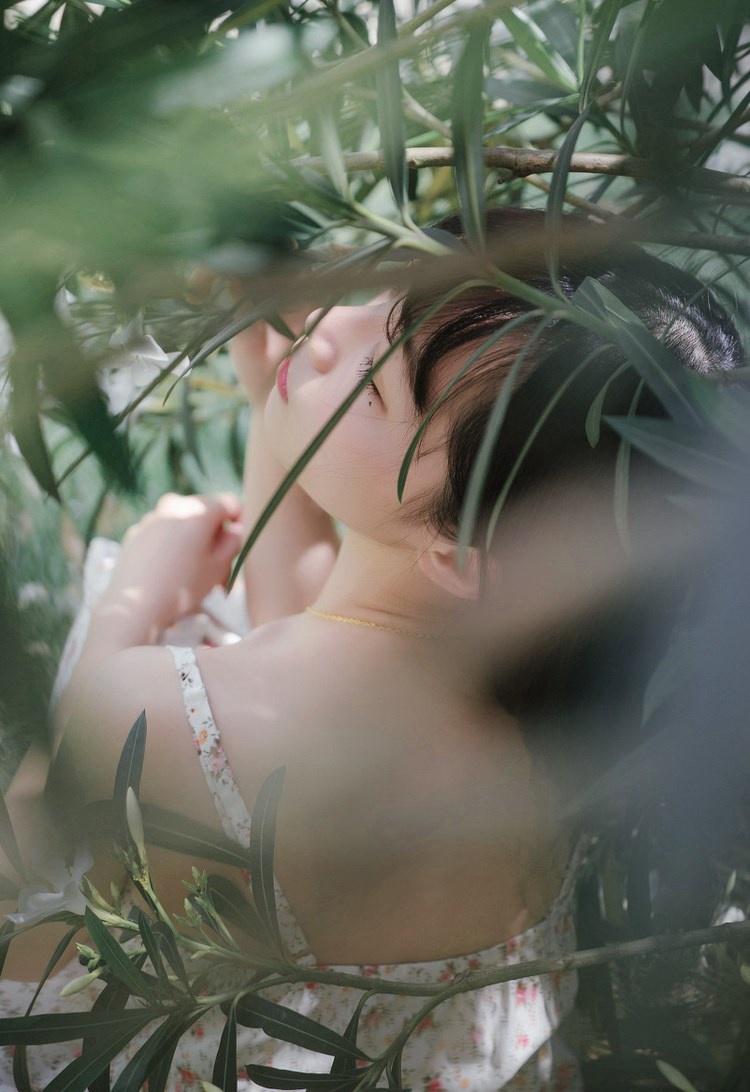 粉嫩小美女18禁真大尺度私房照