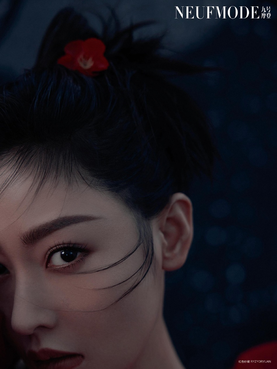 张天爱古风造型尽显东方之美写真