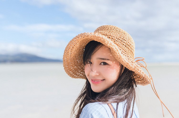 风骚宅男女神人间胸器呼之欲出