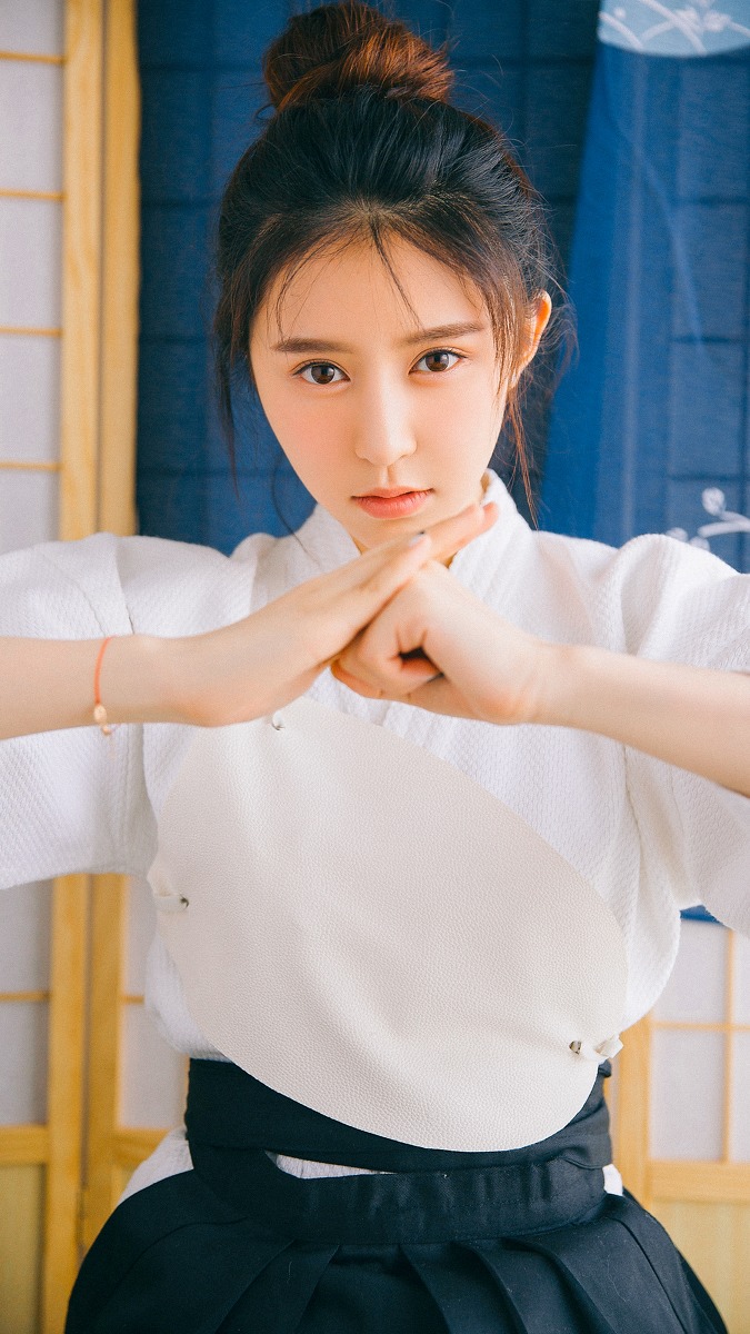 日本清纯女孩居家写真集
