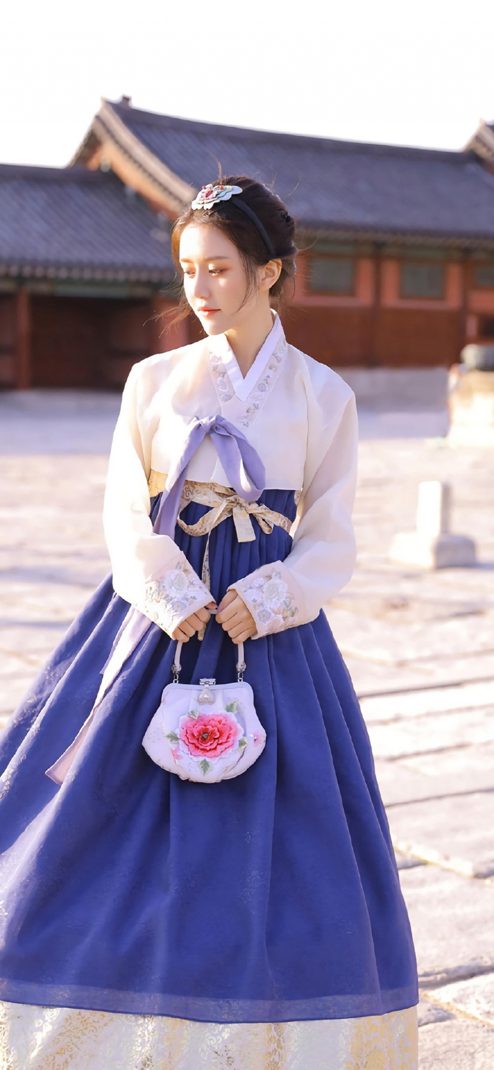 穿着汉服的日韩美女清丽动人气质脱俗唯美古风摄影