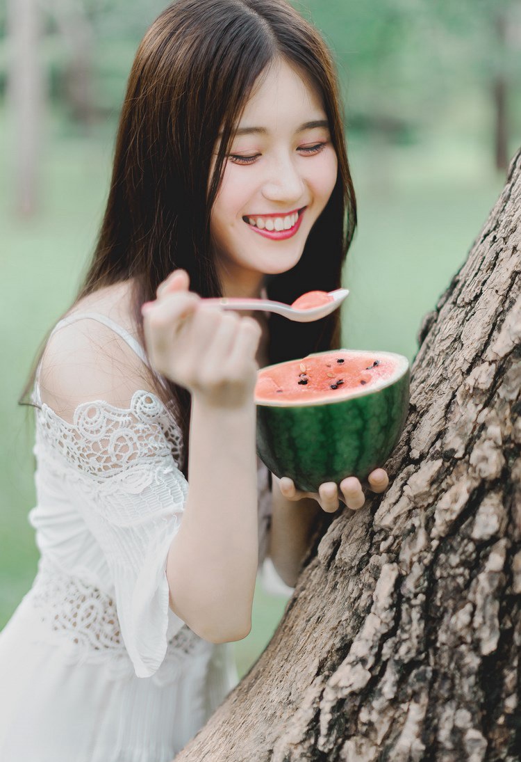 [秀人网]美乳性感尤物陈思琪大尺度浴室透视装爆乳黑丝睡衣主题系