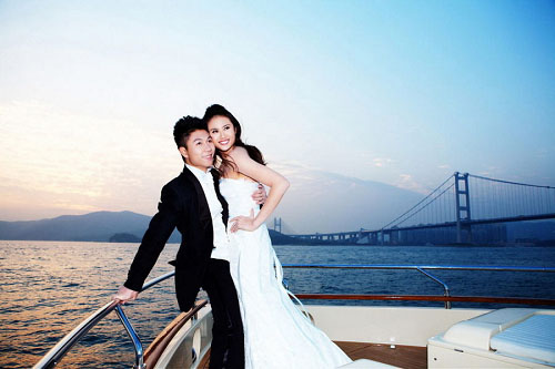 李小鹏李安琪婚纱照 甜蜜恩爱