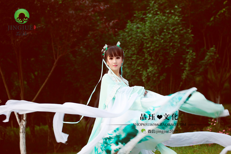 美如小龙女的刘海古装美女