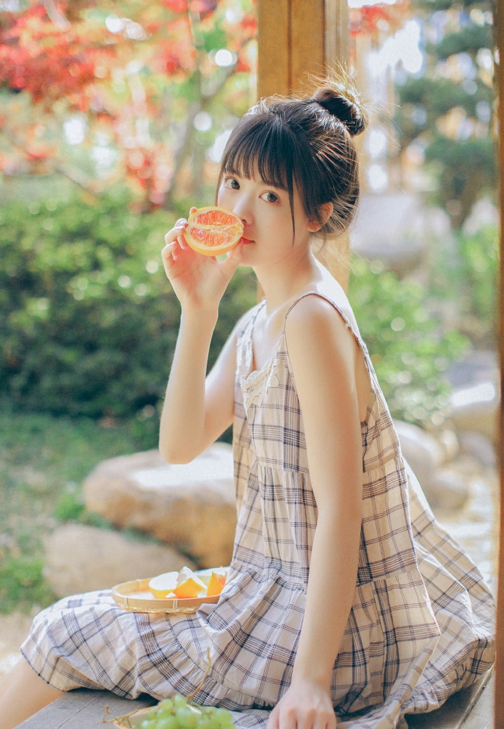 日韩小美女温泉酒店肌肤白皙诱人青春有活力女生头像