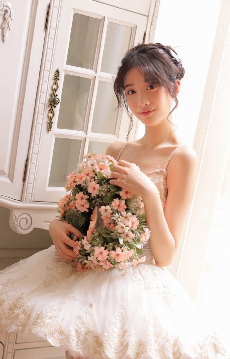 芭蕾美女长腿白丝性感惹火图集