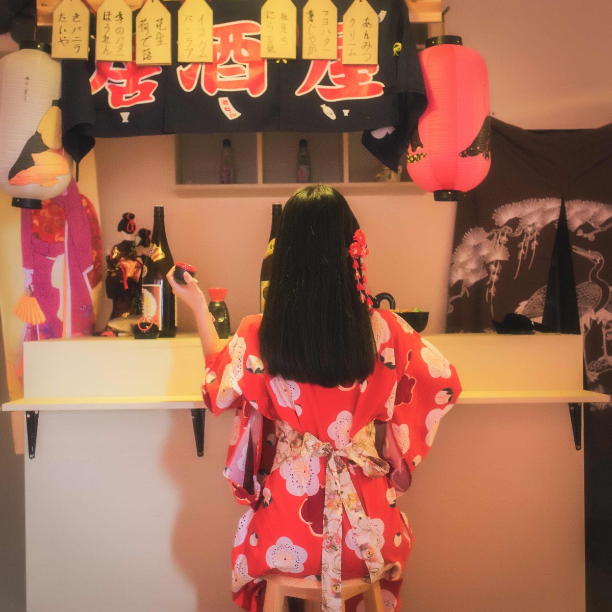 漂亮的日本和服小美女