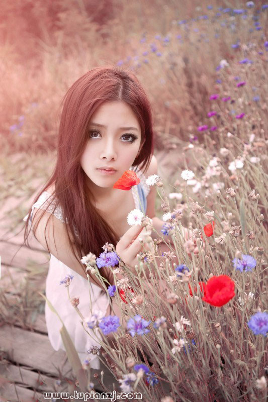 小清新私房美少女户外写真集