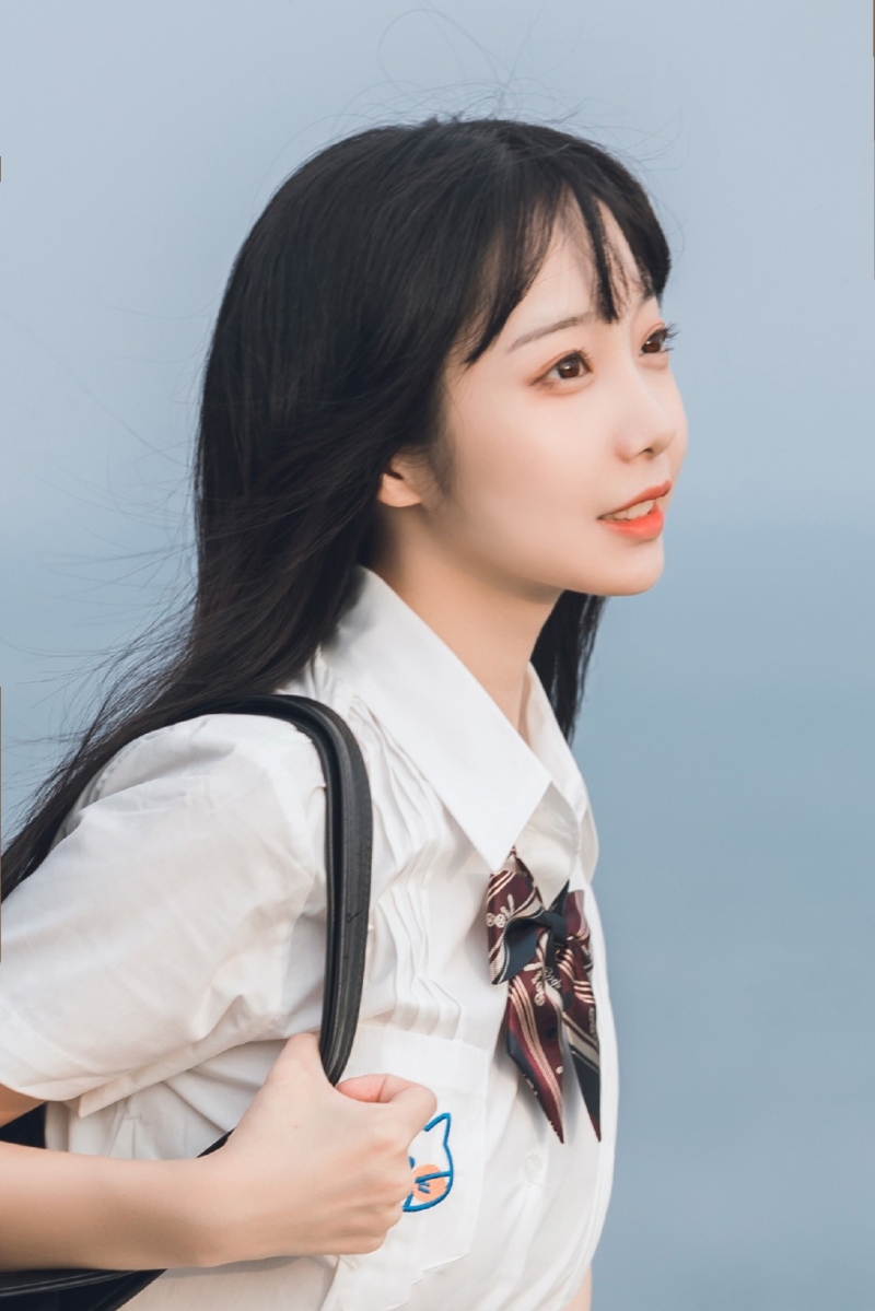 JK制服美女身姿窈窕曼妙女生图片
