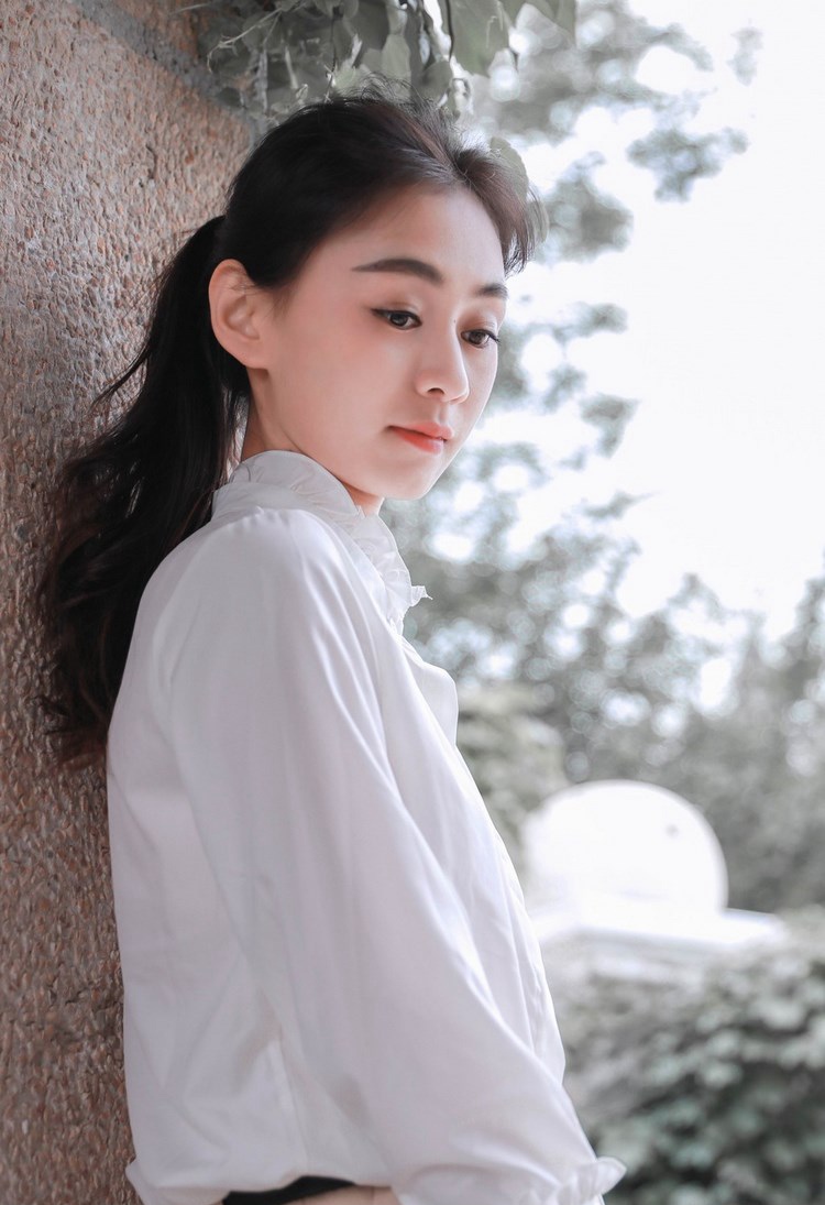 御姐美女极致惹火春光无限性感写真