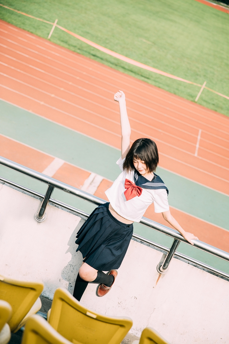 校园女神现役JK青春日常少女黑丝美腿写真