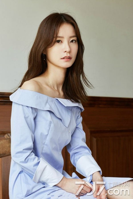 韩国氧气美女郑有美时尚写真 尽显清新脱俗