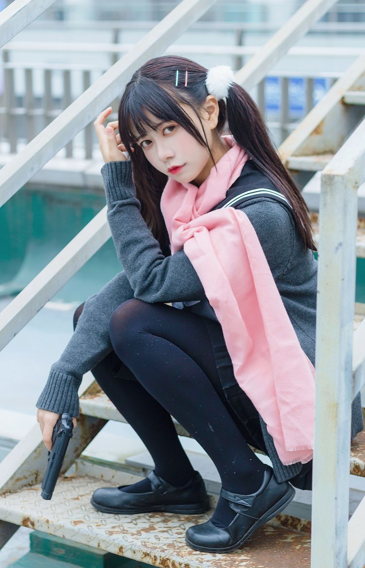 双马尾美少女宅男女神制服JK黑丝户外清纯养眼写真