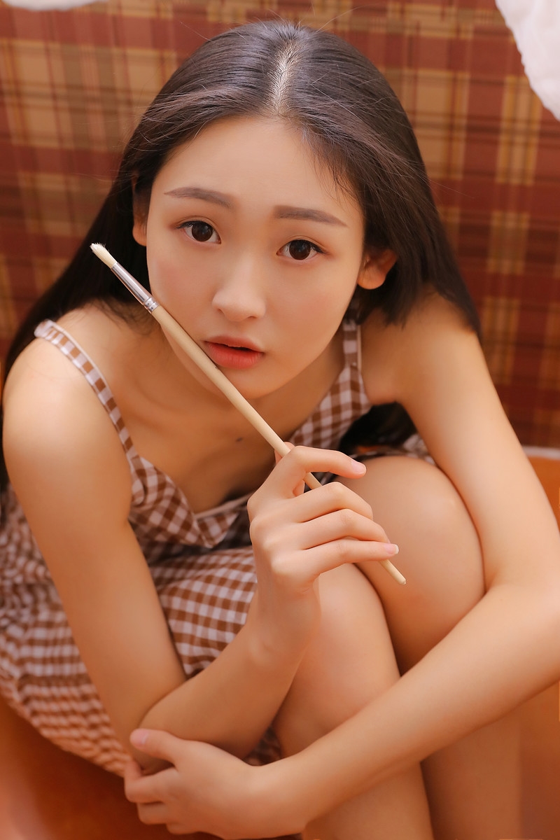 长发少女私房美腿玉足清纯图片