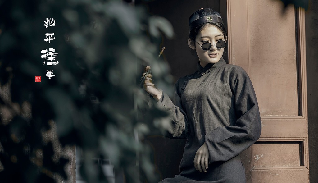 冷艳美女Cosplay民国浪荡公子古风摄影图片