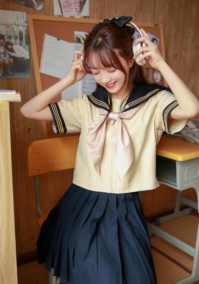 JK制服美女笑靥如花唯美写真集