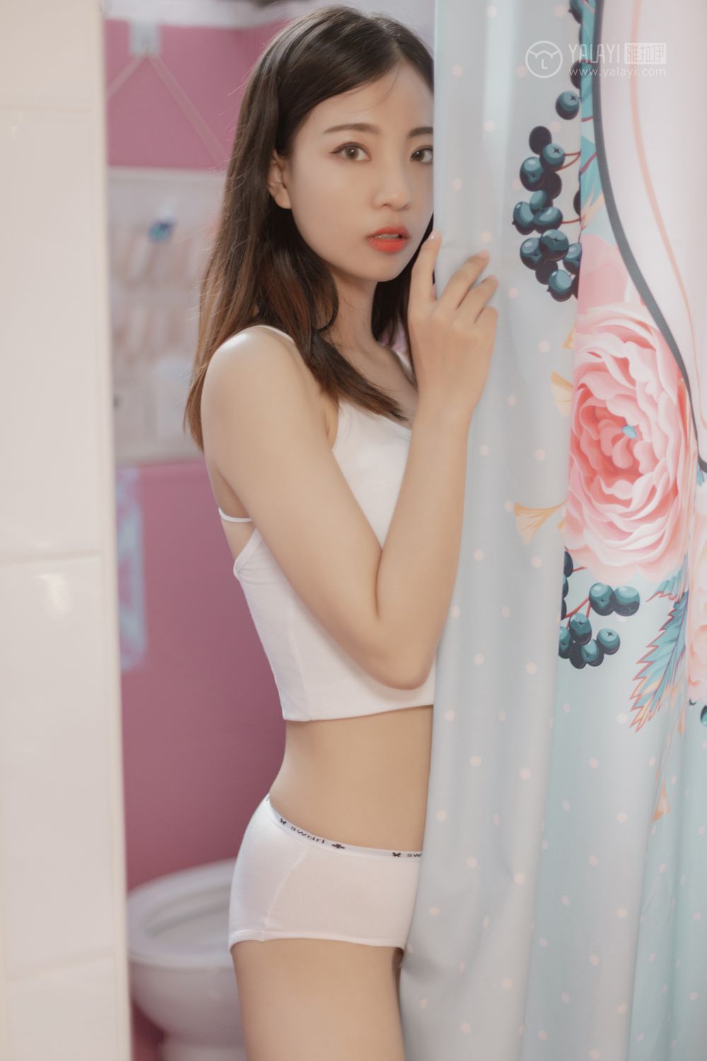 [爱蜜社]宅男女神小狐狸极致透视装长腿诱惑的丝袜美腿