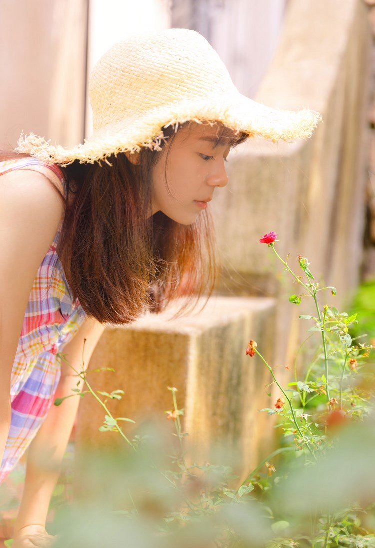 日本S级黑丝女优空姐制服装诱惑