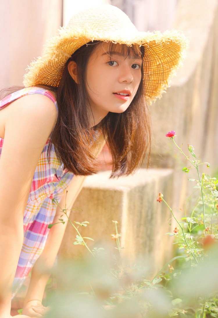 日本S级黑丝女优空姐制服装诱惑