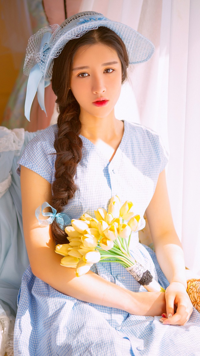 天生丽质的日本漂亮美女