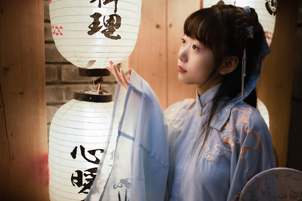 古装美女大小姐名媛气质优雅街拍文艺清新写真