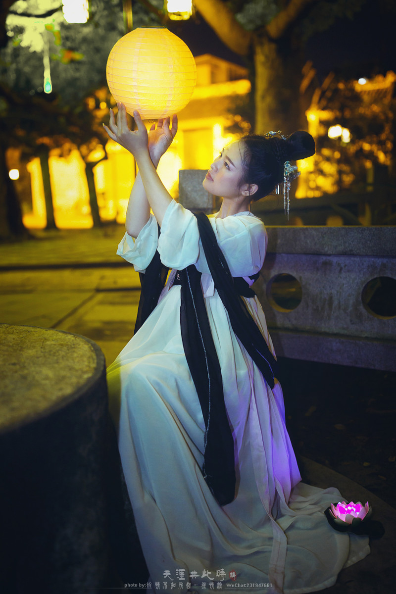 中秋古装美女