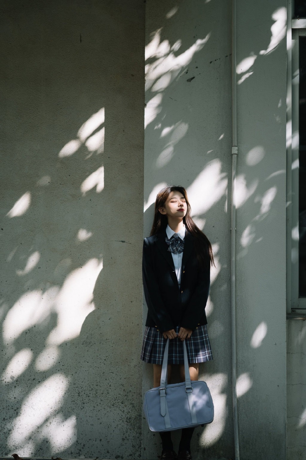 户外街拍制服美少女黑丝美腿青涩养眼校园生活写真