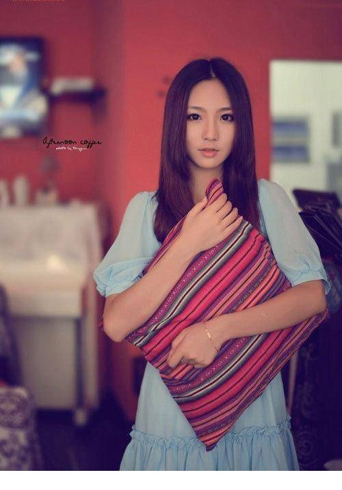 寂寞少妇晓琪白嫩翘臀大胆美女人体图片